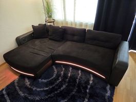 Ecksofa schwarz Stoff mit LED Beleuchtung und Lautsprecher