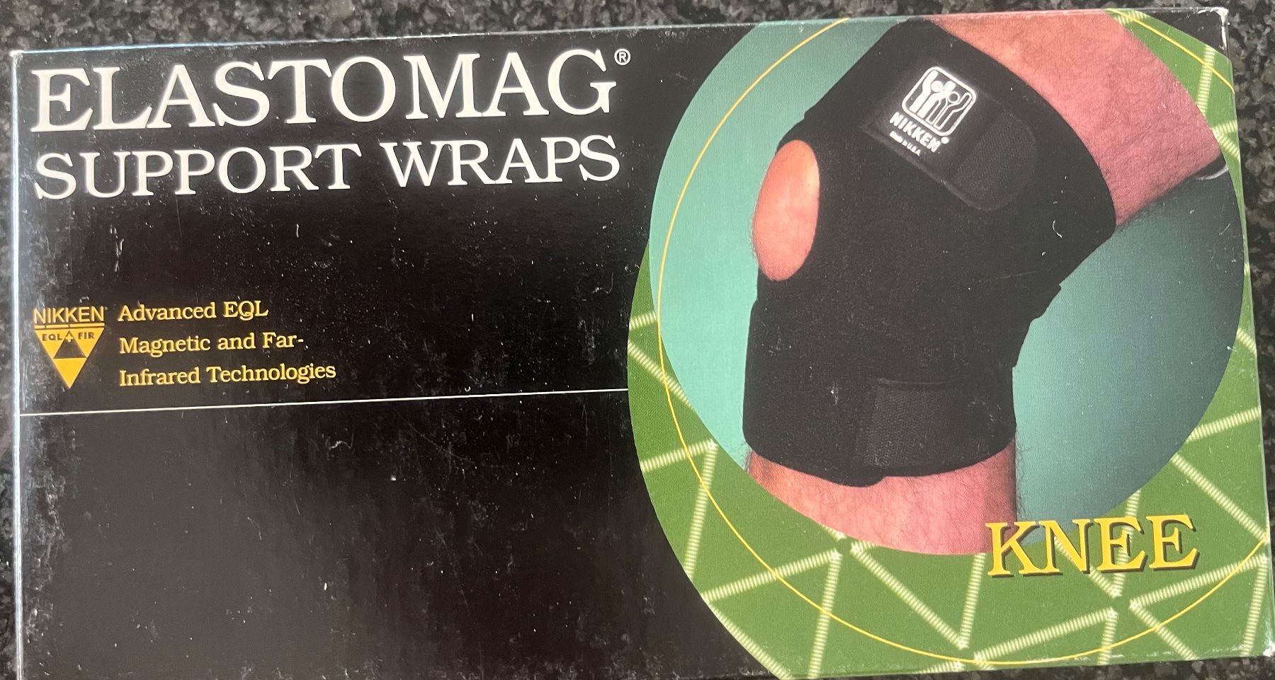 Nikken Attrezzature mediche: Nikken Elastomag Magnet Knie Bandage Gr.M – Nuovo e nell'imballaggio originale da Küssnacht am Rigi venduto da helvetiado