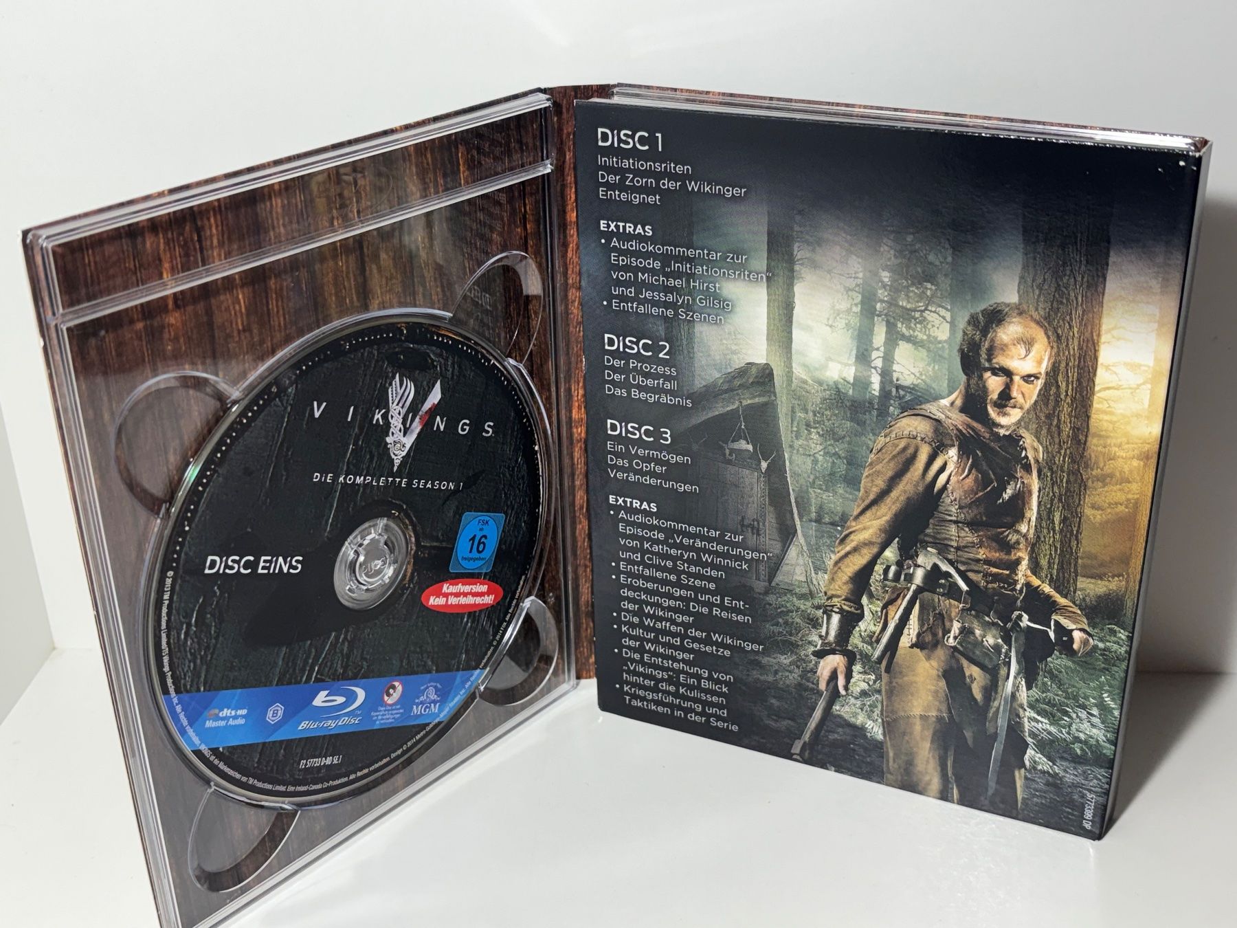 Tous les DVDs: Vikings Staffel 1&2 Blu Ray – D'occasion à Wilderswil par Sstriker 4