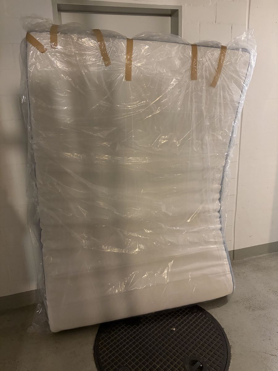 Ikea Matelas: Matratze Ikea 140x200 – D'occasion à Arlesheim par PhFE