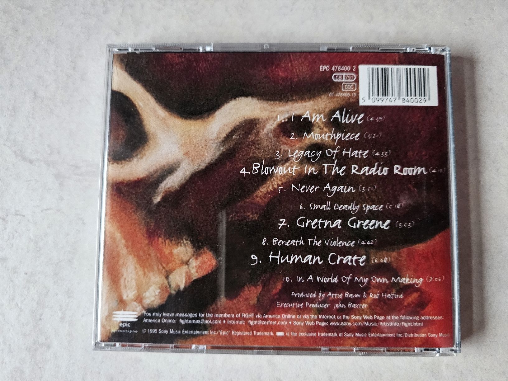 CD: Fight  -  A Small Deadly Space – Usato da Schneisingen venduto da backstore24 1
