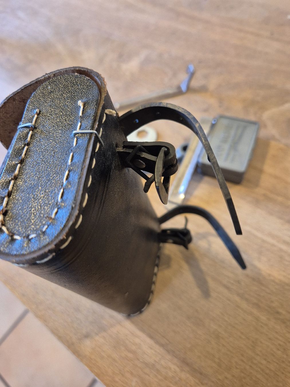 Ersatzteile: Velo Satteltasche mit Werkzeug – Gebraucht aus Ehrendingen von Amigo5 3