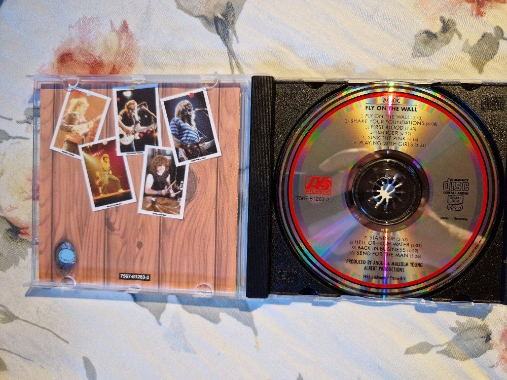 CD: AC/DC – Fly On The Wall - b – Usato da Brittnau venduto da Zibu 2