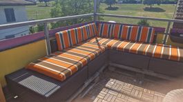 Garten launge mit tisch