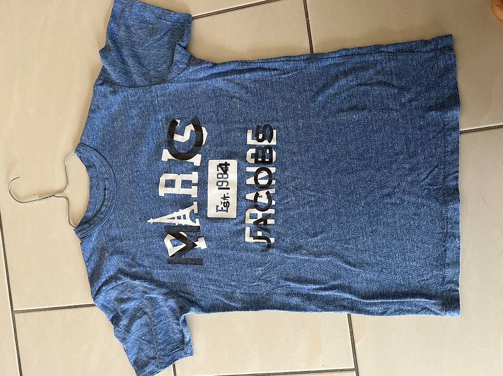 Marc Jacobs T-Shirts: Vintage Marc Jacobs T-Shirt | Grösse S – Gebraucht aus Zürich von domeldidom 2