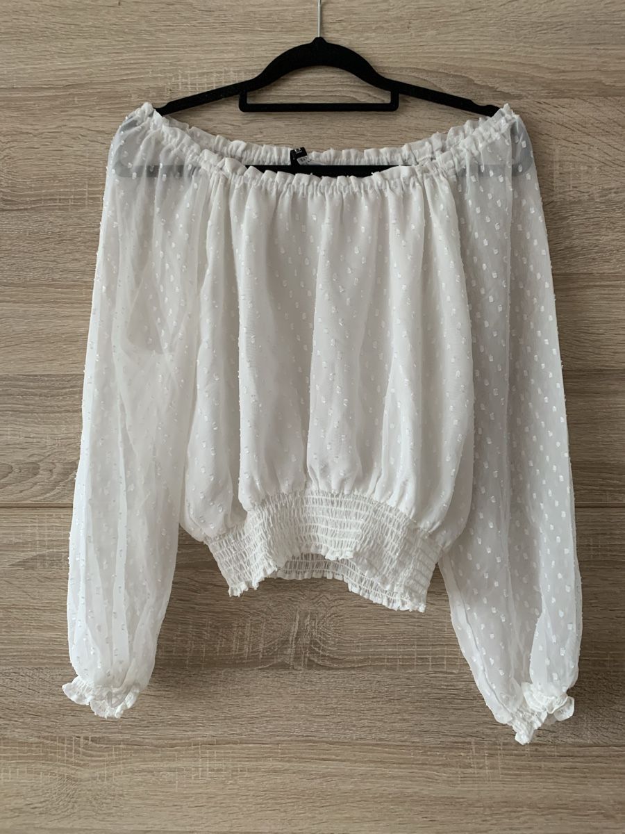 H&M Top: Haut blanc – Nuovo (secondo la descrizione) da Montreux venduto da iza_peche8