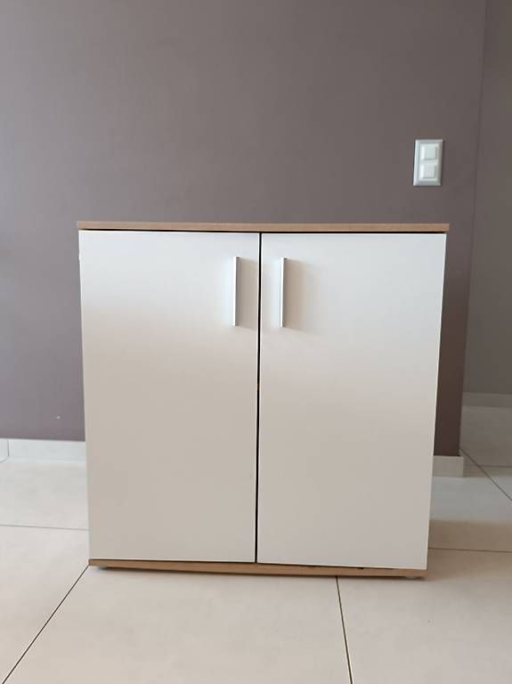Kommoden: Meuble Bas – Gebraucht aus Echandens von con_7ws2 2