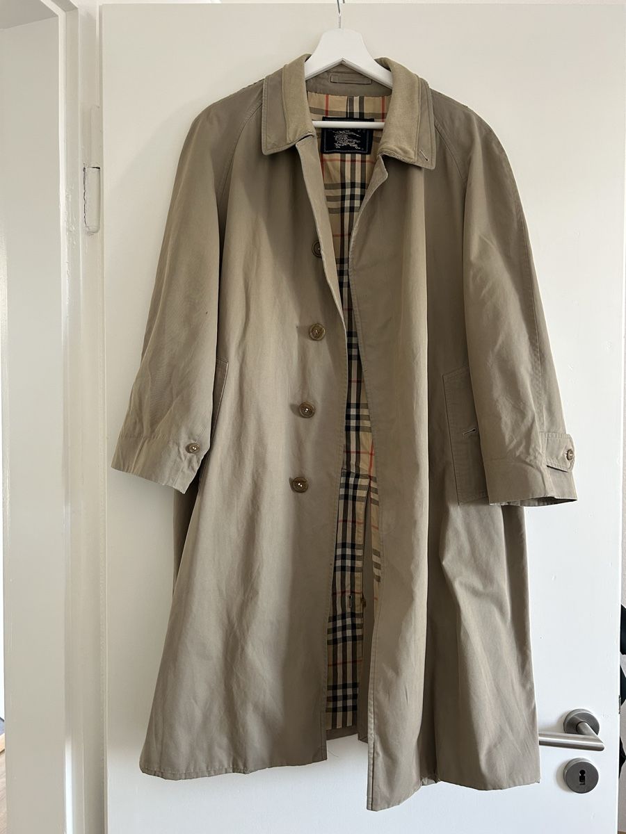 Burberry Cappotti: Classic Burberrys Trench Coat – Usato da Zürich venduto da ver_mlx8