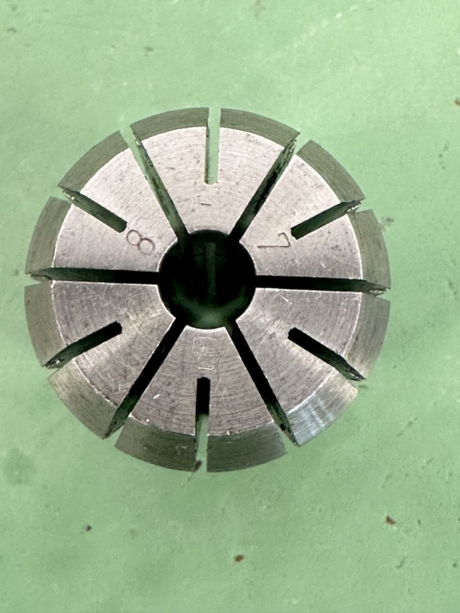 Tutti gli attrezzi: Spannzangen, collet, E-32, 7-8 mm – Usato da Aarberg venduto da SNMachines 2