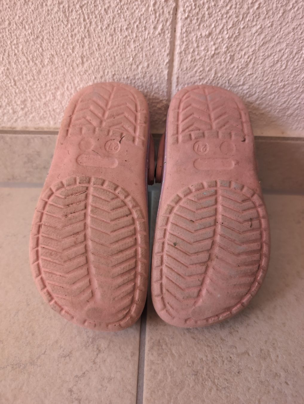 Schuhe für Mädchen: Gabbys Dollhouse Clogs Gr. 27 – Gebraucht aus Alberswil von __colafroeschli__ 3