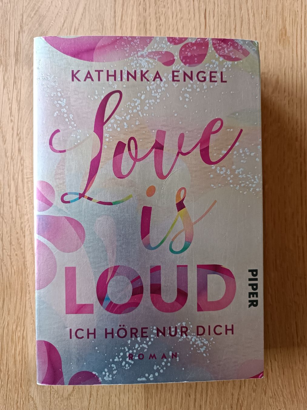 Libri: Love is Loud – Usato da Schwarzenberg LU venduto da liloo84
