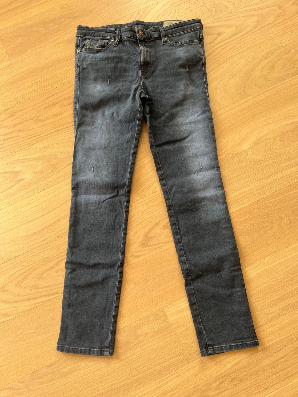 Diesel Jeans: Diesel Jeans, Grösse 31/32 – Usato da Bonstetten venduto da Savannah7