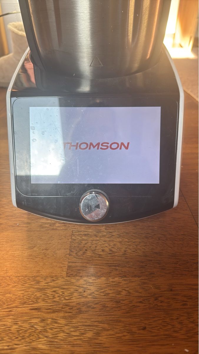 Appareils de cuisine: Thomson Multifunktions-Küchenmaschine – D'occasion à Herzogenbuchsee par SaRaDe77