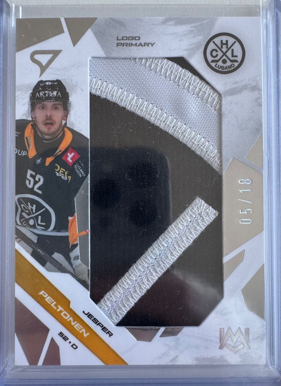 Sportzoo Carte collezionabili: SportZoo Jesper Peltonen patch auto /18 – Usato da Cham venduto da mcbTCG