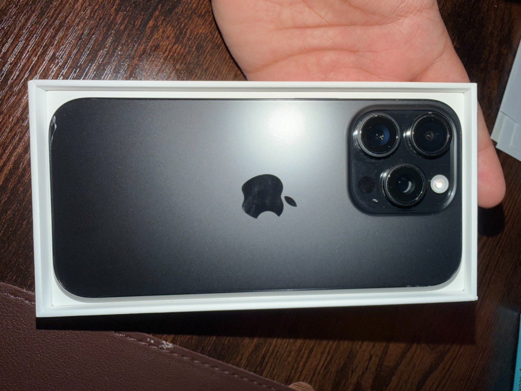 Apple Telefoni cellulari / Smartphones: IPhone 16 Pro 256GB – Usato da Honau venduto da muslera94