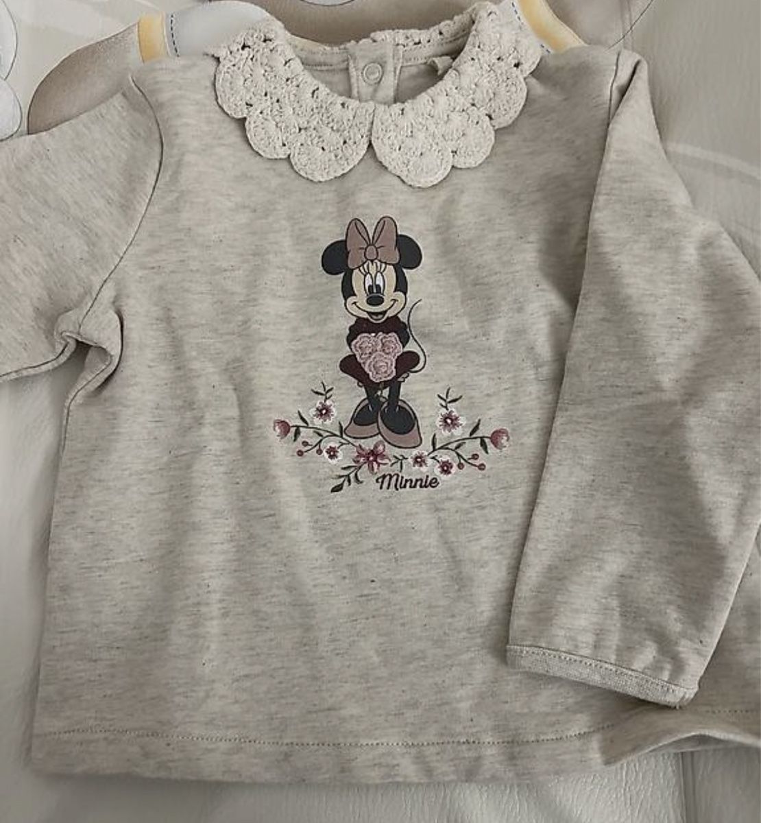 C&A Maglioni & Felpe: Felpa mai usata minnie 74cm – Nuovo (secondo la descrizione) da Mendrisio venduto da Natalie_machado