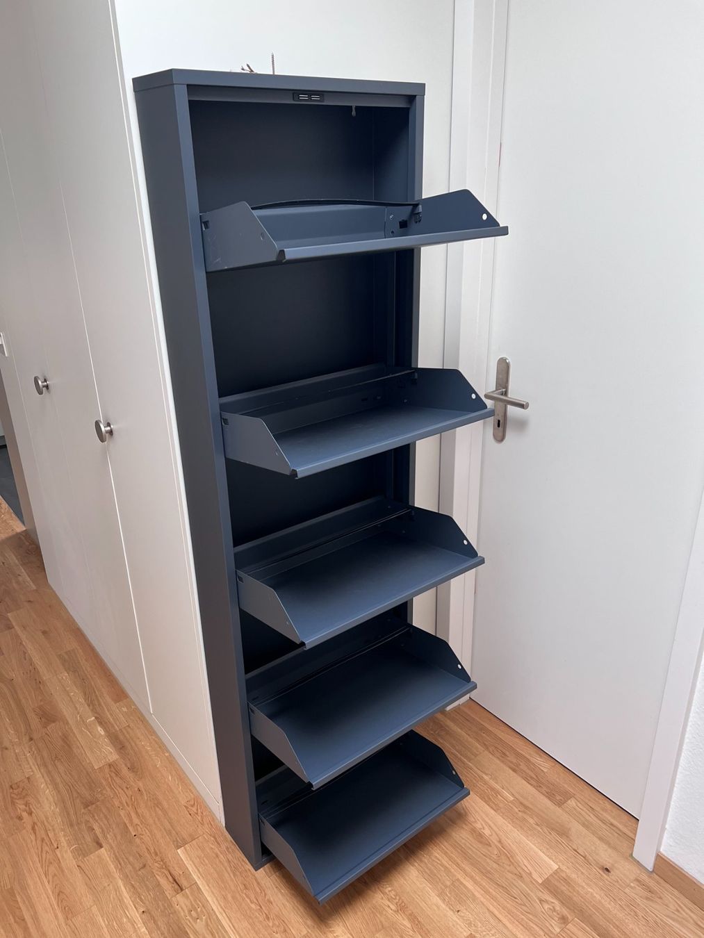 Armadi: Schuhschrank Metall Anthrazit – Nuovo (secondo la descrizione) da Emmen venduto da Neon4 1
