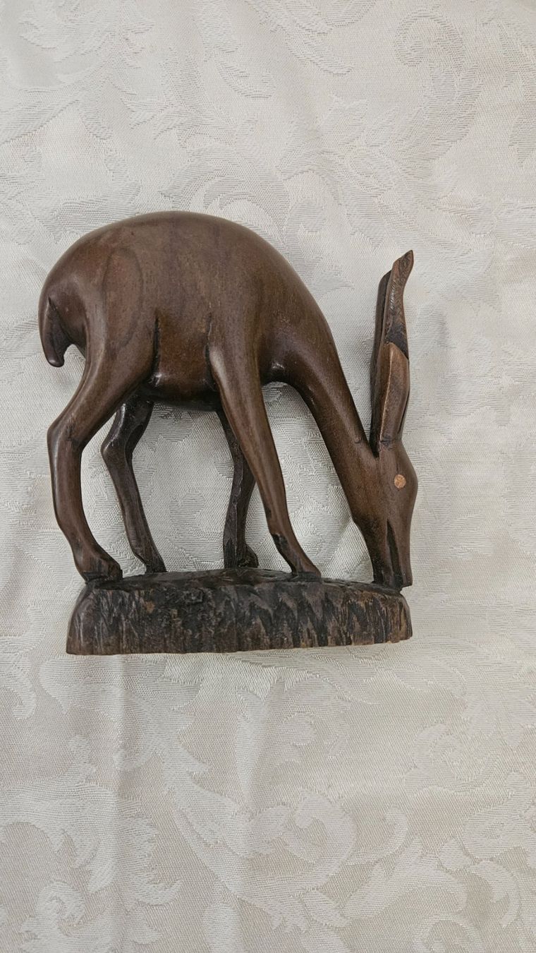 Skulpturen & Statuen: Statua etnica in legno scuro – Gebraucht aus Melano von H-Sara