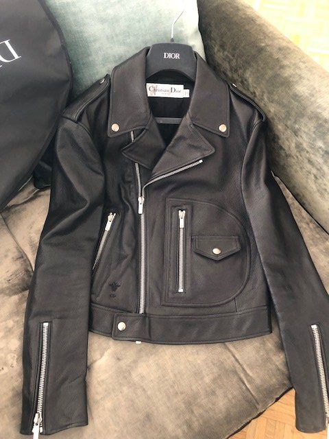 Dior Giacche: Perfecto Christian Dior – Nuovo (secondo la descrizione) da Genève venduto da san_lb79