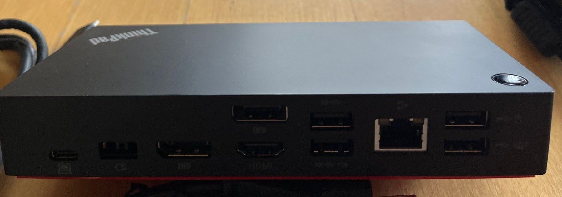 Lenovo Docking station: USB C Dock Station Lenovo Gen2 – Usato da Hallwil venduto da Fustcomputer 2