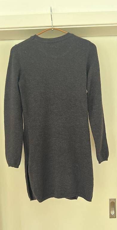 Pullover & Sweatshirts: MAX MARA Schurwoll-Longpullover wie Gr. 34/36 – Gebraucht aus Basel von Findus78 1