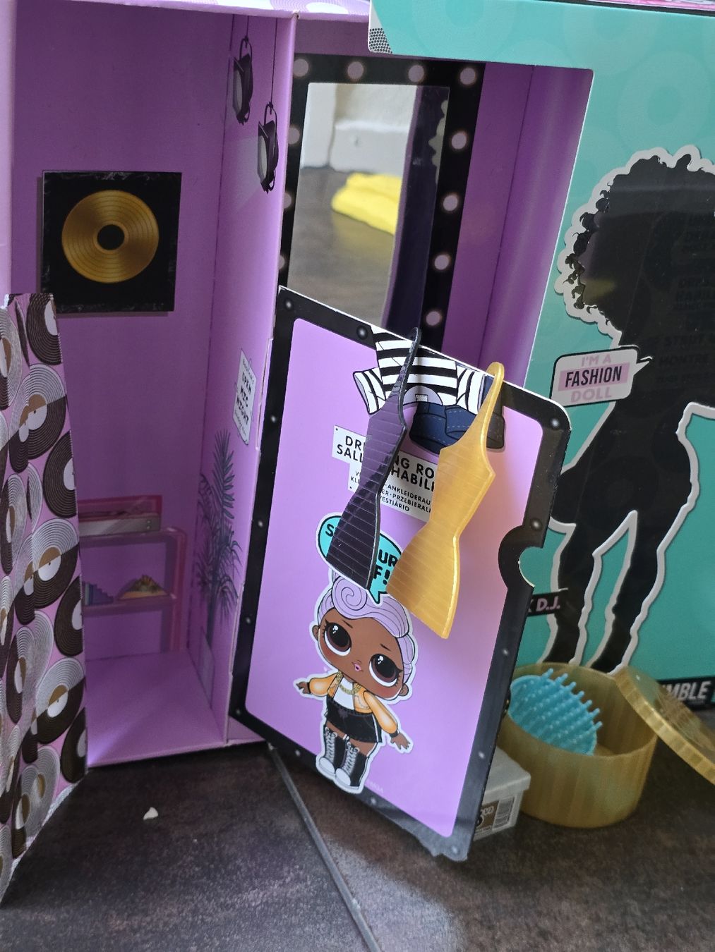 MGA Puppen: L.O.L. Surprise OMG 24k DJ – Gebraucht aus Suhr von Ptriple6 1