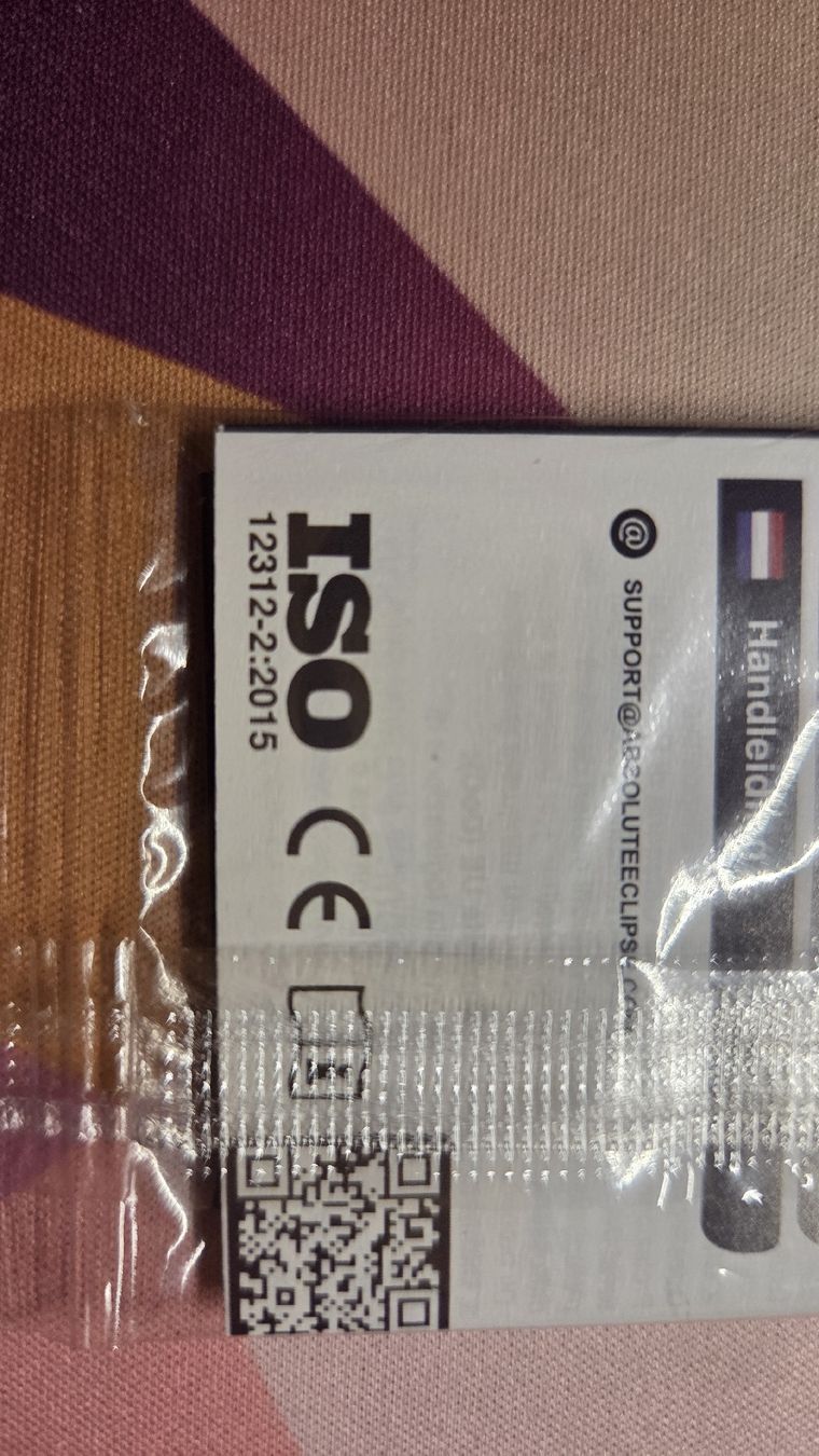 Brillen & Gläser: Lunettes pour éclipse certifié ISO - Neuchâtel – Neu und originalverpackt aus Coffrane von plop 2