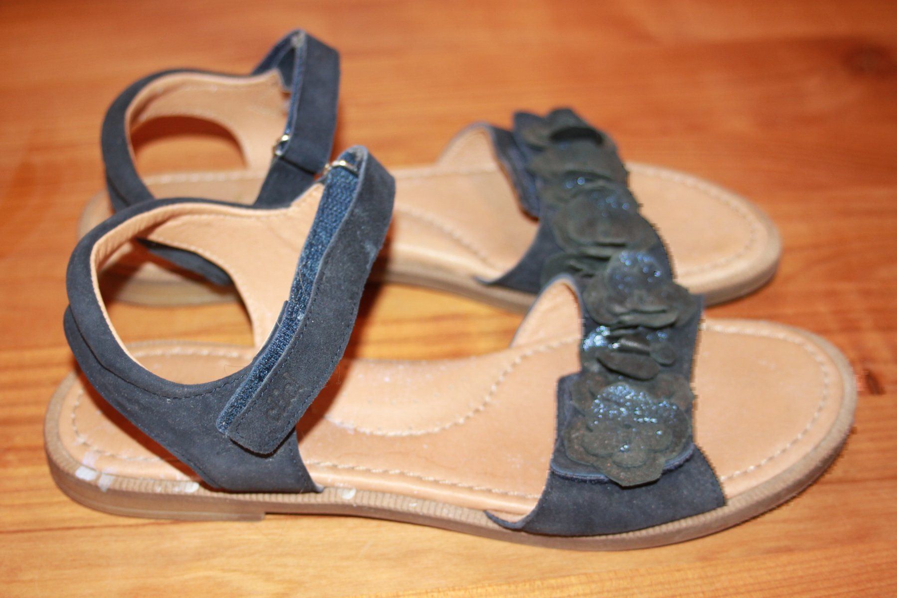 Scarpe da donna: blaue Leder Sandalen mit Glitzer 39 – Nuovo (secondo la descrizione) da Wenslingen venduto da Strick4Alpaca