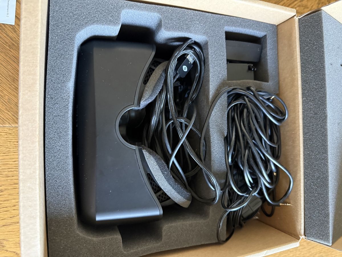 Casco VR: VR Headset Oculus Rift DK2 Development Kit mit Zubehör – Usato da Zürich venduto da Muck8008 6