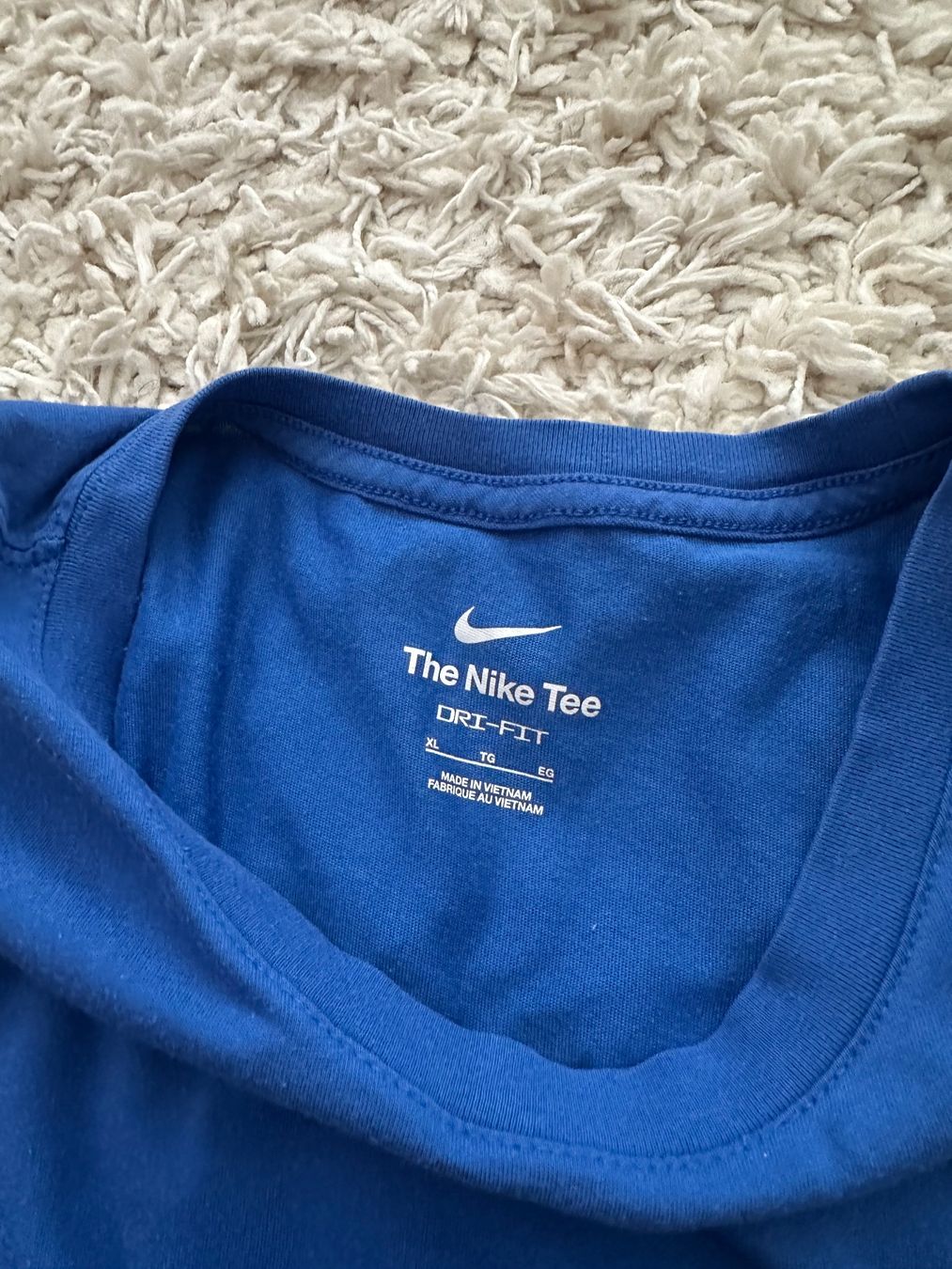 Nike T-shirt: Nike T-Shirt Gr.XL – Usato da Bern venduto da BrandVilla 3