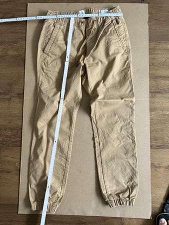 GAP Essential Jogger, Khaki, XS - Neuwertig