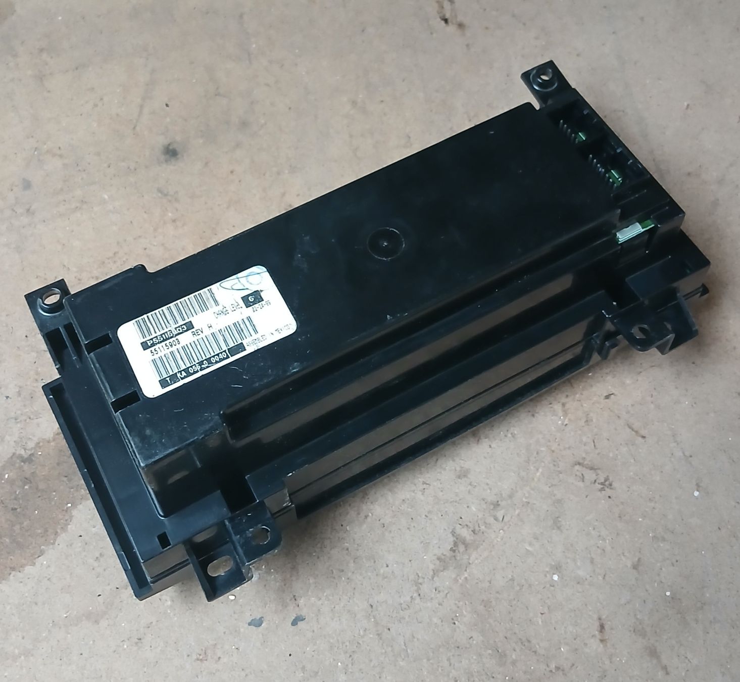 Jeep Tutti pezzi di ricambio auto: Commande de ventilation Jeep Grand Cherokee WJ 1998-2005  – Usato da la heutte venduto da Auto-stock 1