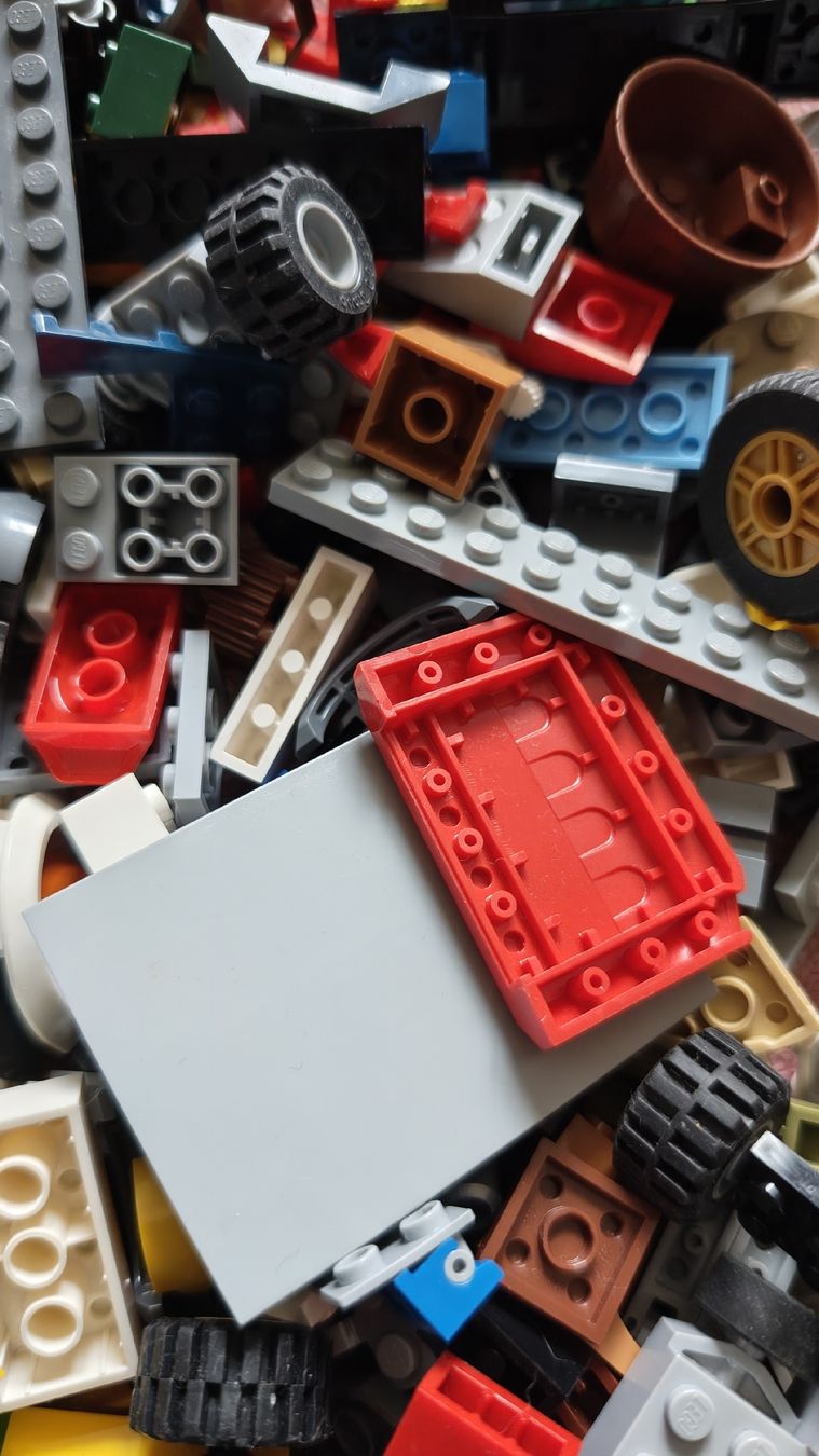 Lego Spielzeuge: Lego ca 1,9 Kilo bunt gemischt – Gebraucht aus Effretikon von Superkarin7 4