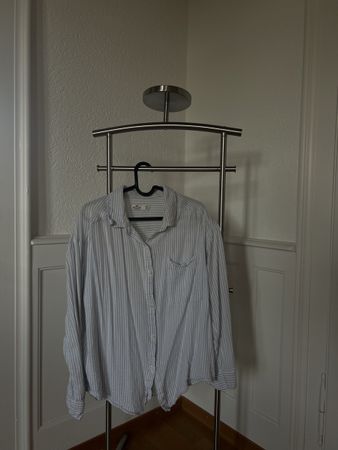 Damenbluse Hollister gestreift weiss blau Grösse M
