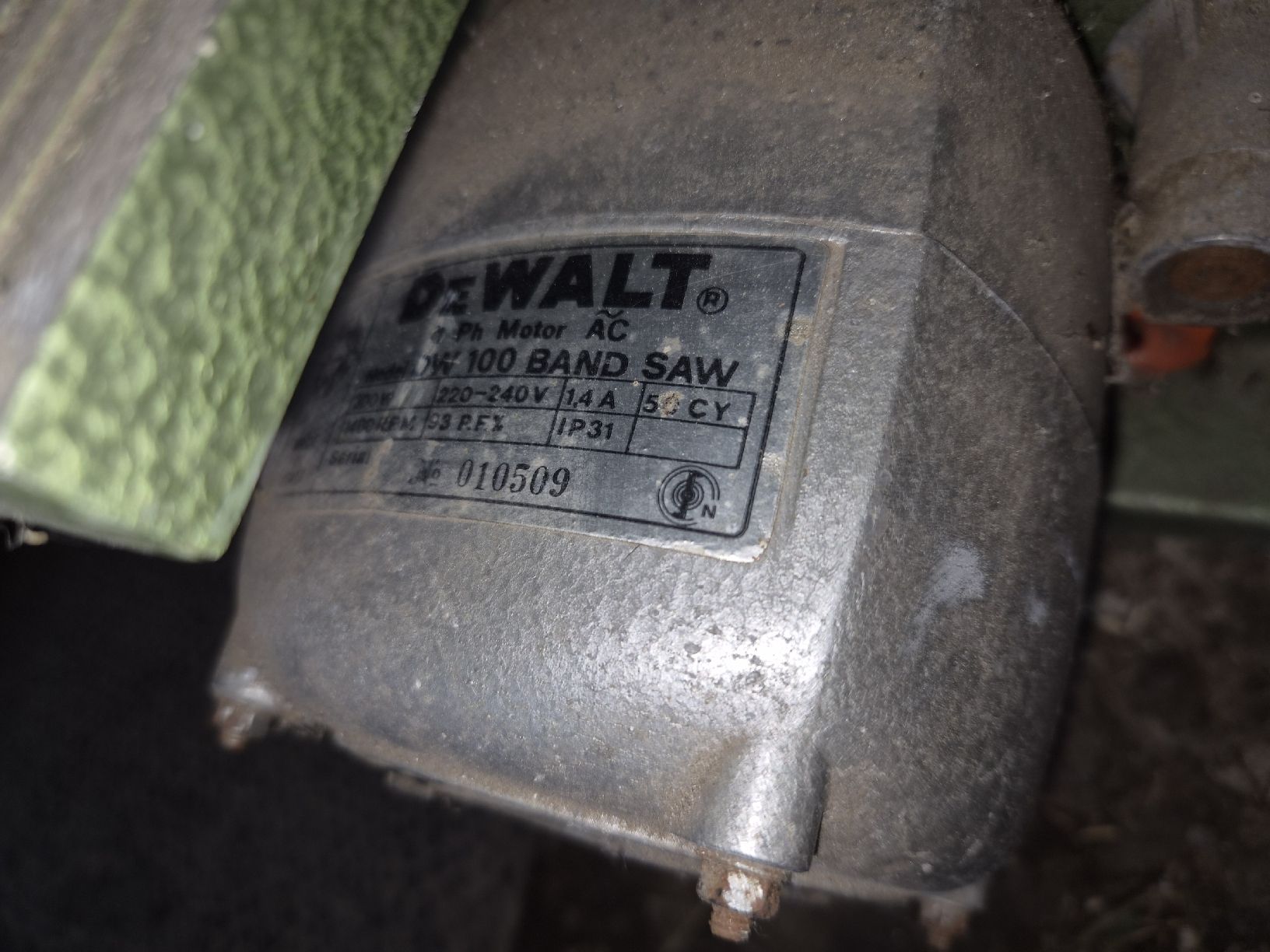 Tutte le macchine: DeWalt GW100 Bandssäge – Usato da Hochdorf venduto da TT_GARAGE 1