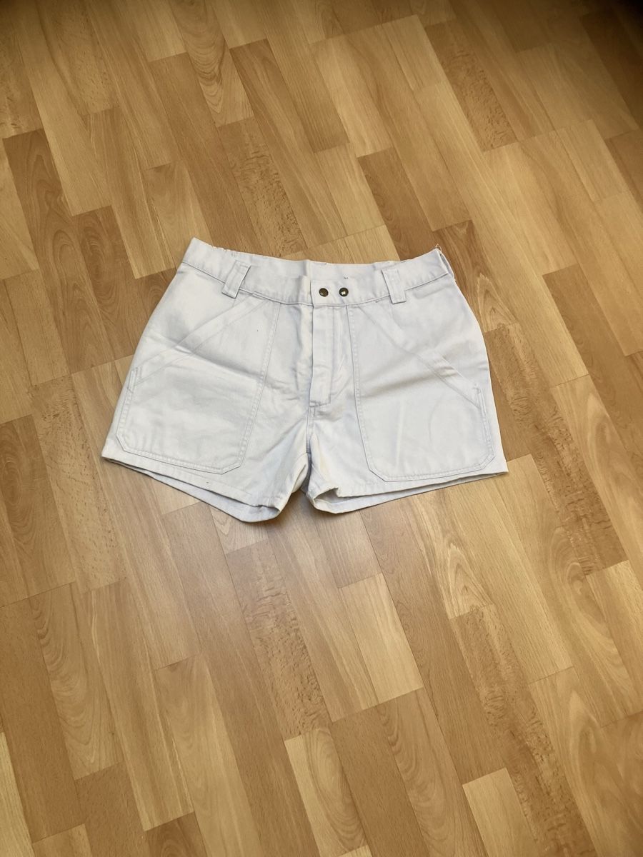 Lotti di vestiti: Arbeitskleidung Sommer Outfit – Usato da Bettwiesen venduto da Zustand57 1