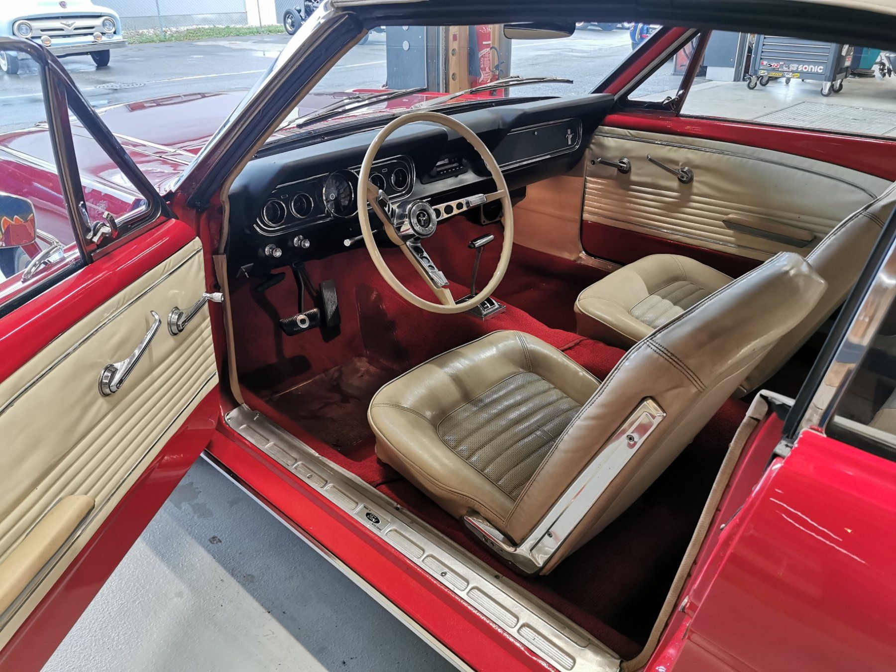 Automobili: 1966 Ford Mustang Convertible V8 – Usato da Rafz venduto da CuCaRafz 8