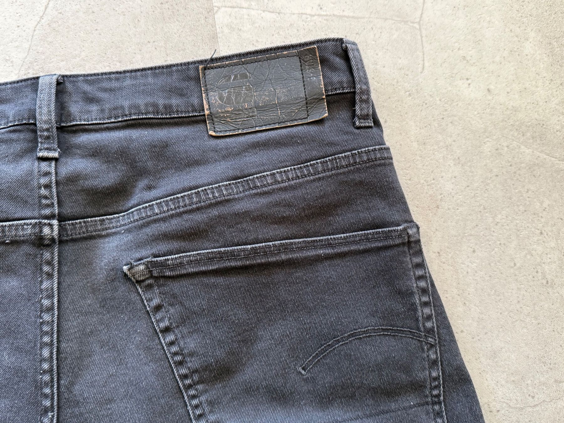 G-Star Jeans: G-Star / Shorts / Schwarz / 34 / Hose / Kurz – Gebraucht aus Kirchberg BE von Noelstr 3