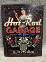 Hot rod Garage pin up
