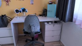 Schreibtisch weiss mit Schubladenelement
