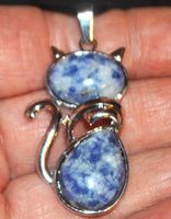 Halskette Z-024 – Blue Spot Jade – Katze - 44x25x6mm