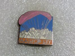 Ansteckpin 200: Magic Sky Gleitschirm