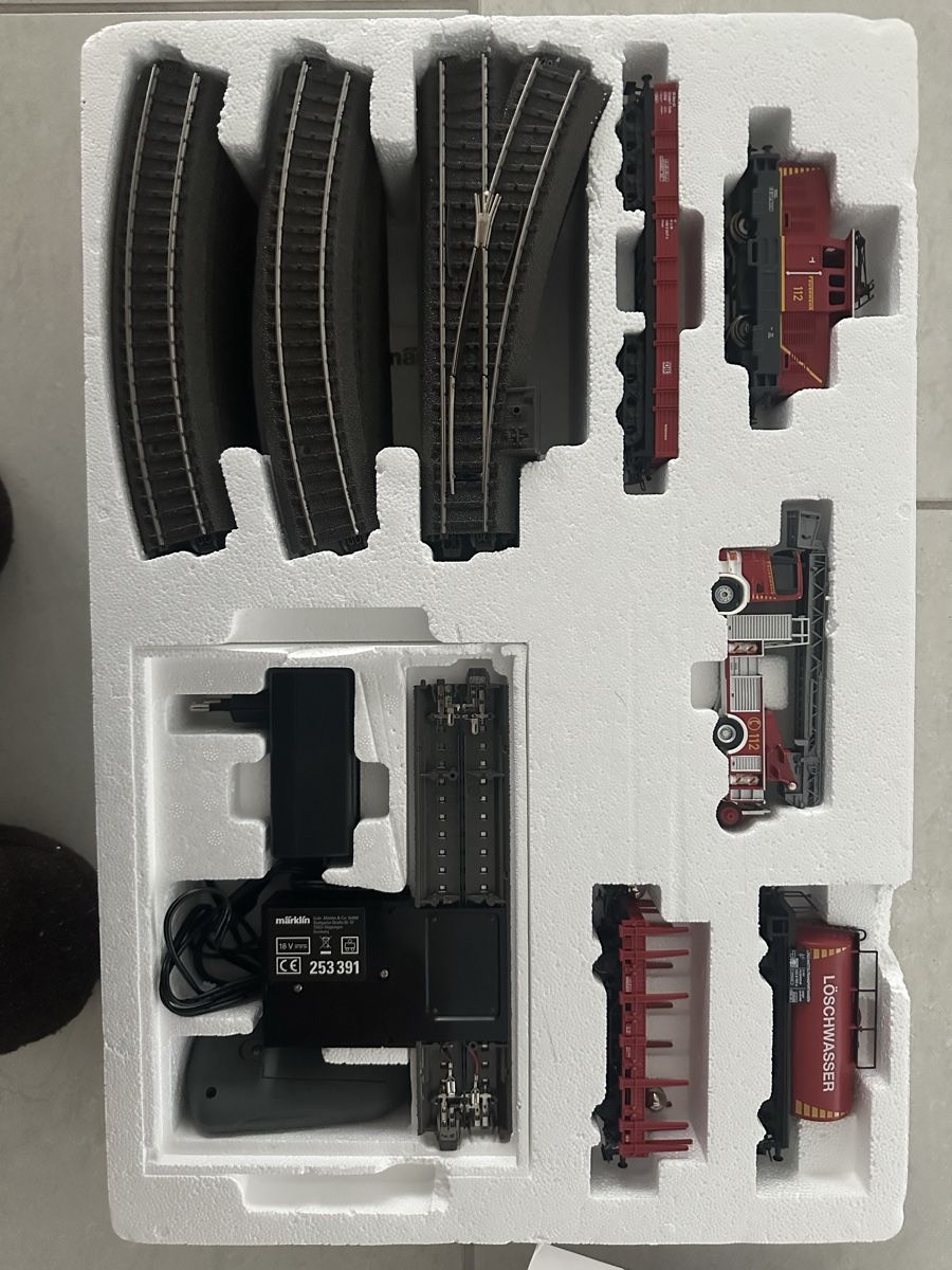 Märklin Modellini di ferrovie: Märklin Starterpaket – Nuovo (secondo la descrizione) da Freienbach venduto da fel_c759 1