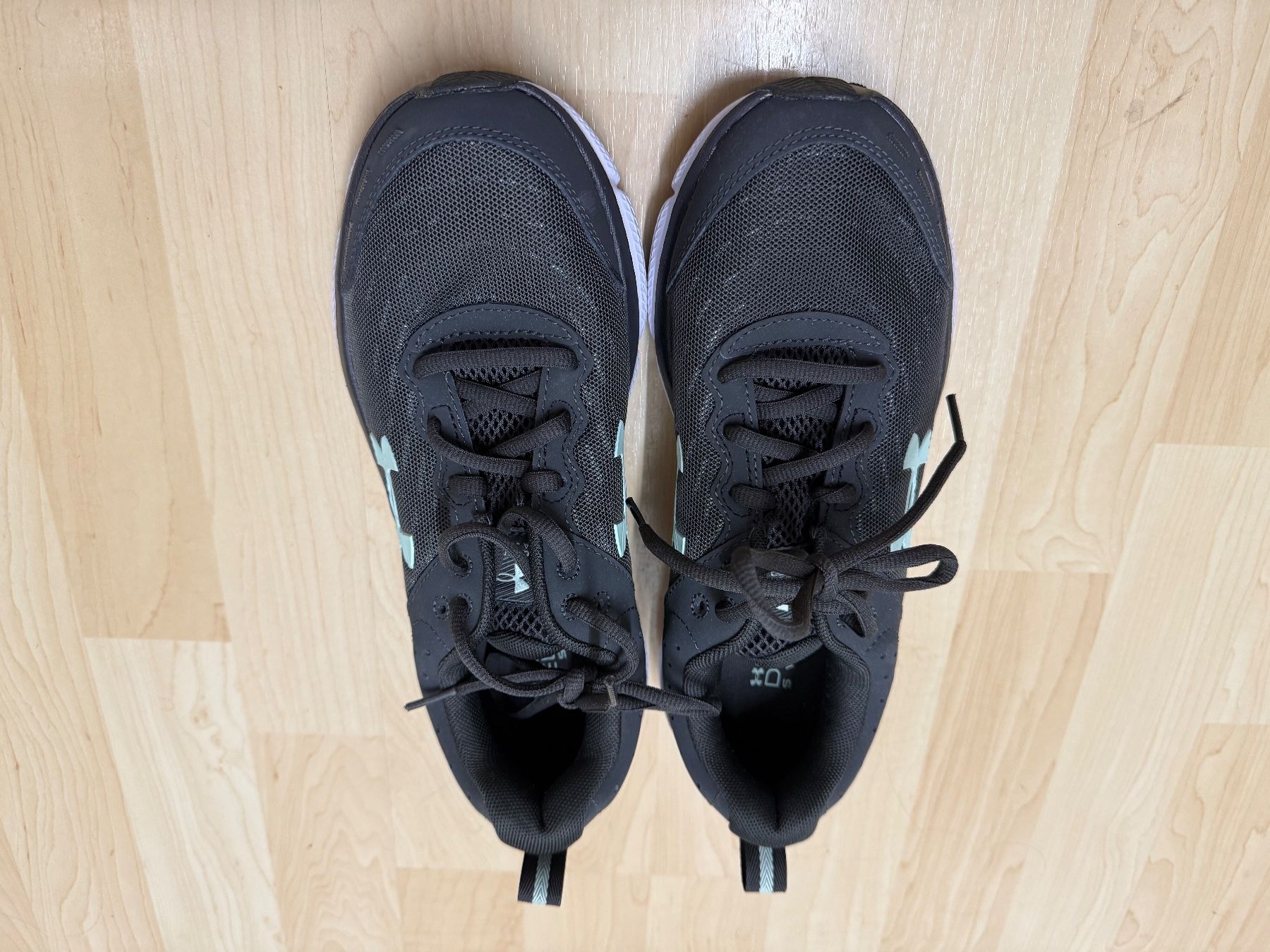 Under Armour Scarpe da donna: Under Armour Charged Assert 10 Laufschuhe Damen Gr.40 – Nuovo (secondo la descrizione) da Siebnen venduto da dte_9kmw 1