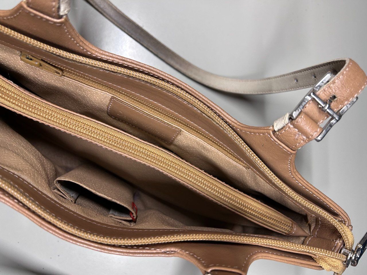 Sacs femmes: Borsa David William – D'occasion à Giubiasco par LorisVale 4