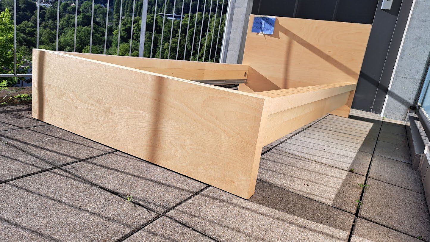 Ikea Letti: Bettrahmen - IKEA Malm 90x200 cm – Usato da Nussbaumen AG venduto da Mflux