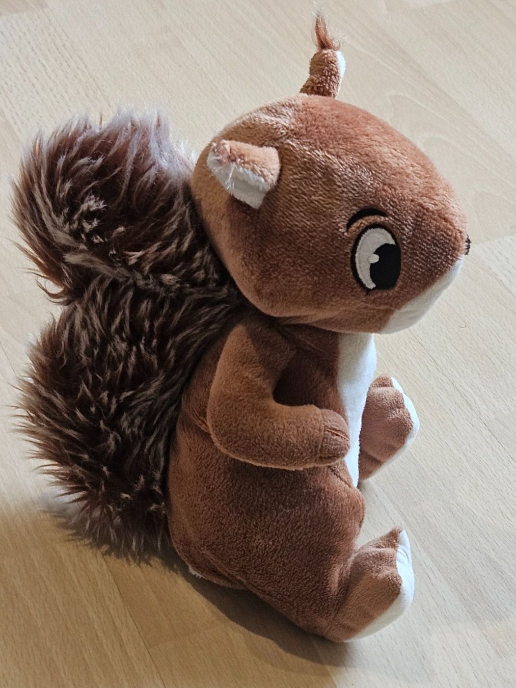 Giocattoli: Plüschtier Eichhörnchen, ca 21cm – Usato da Jona venduto da ASMARADO 1