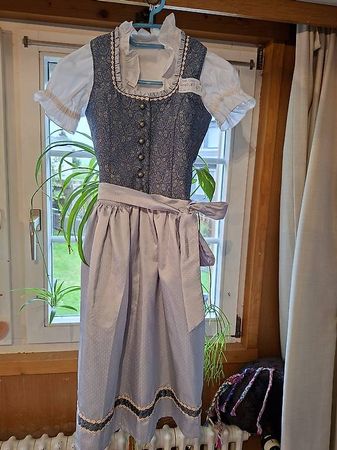 Dirndl