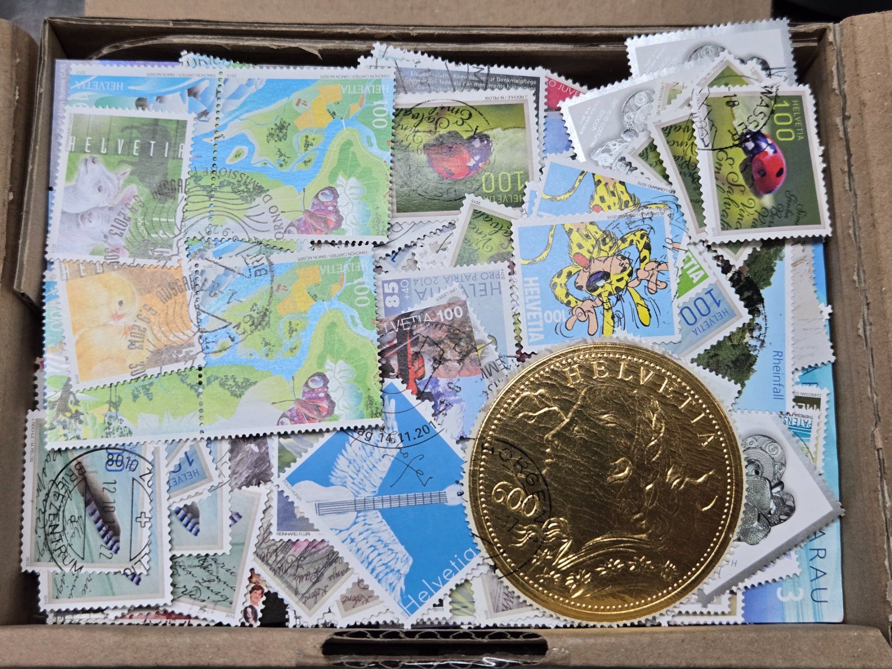 Alle Briefmarken: 250g abgelöste Schweizer Briefmarken ab 1.-- – Gebraucht aus Bonstetten von Vrk220556 3