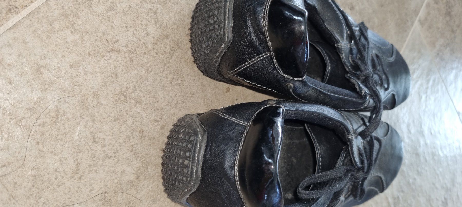 Damenschuhe: Freizeitschuh gr.40 – Gebraucht aus Grossdietwil von GNOM313 3